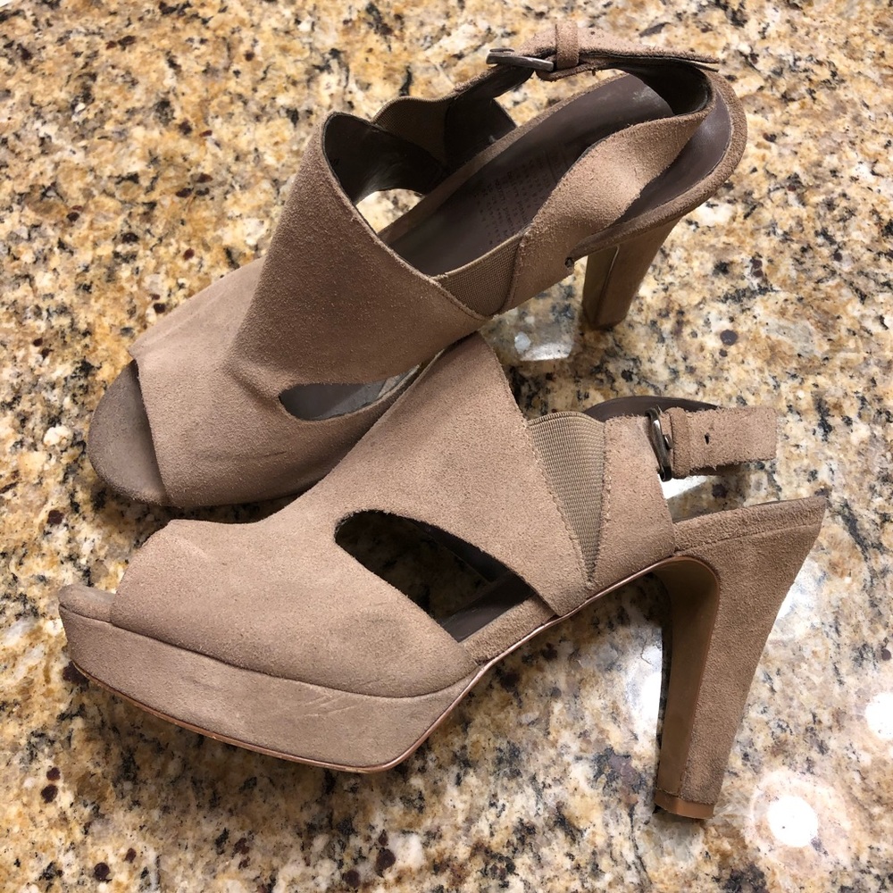 MRKT Heels